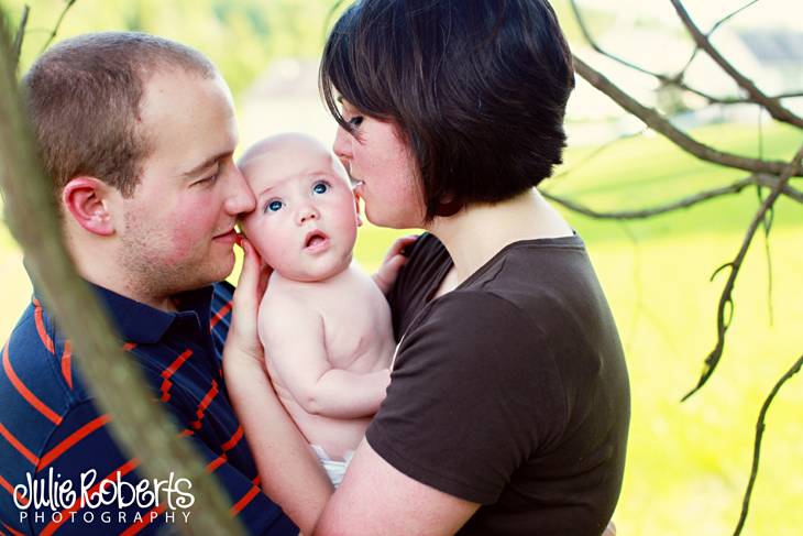 Perry McBride - Knoxville, Kingsport, East Tennessee Baby Portraits, Julie Roberts Photography